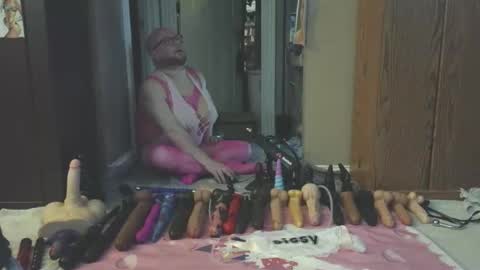 Nasty Cumslut online show from April 26, 2026, 6:05 pm