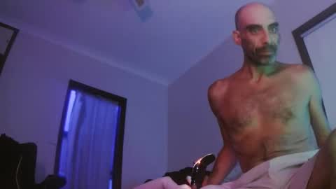 jglarsbel online show from January 16, 2026, 11:47 am