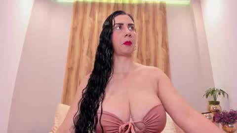 jhasly online show from January 12, 2026, 12:10 pm