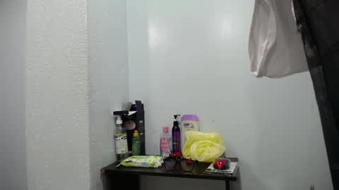 Snapshot of jheampiero chatting on September 15, 2025, 1:22 pm Jheampiero online show from September 15, 2025, 1:22 pm