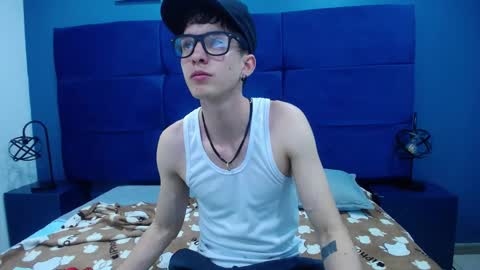 Snapshot of jheampiero chatting on September 16, 2025, 1:34 pm Jheampiero online show from September 16, 2025, 1:34 pm