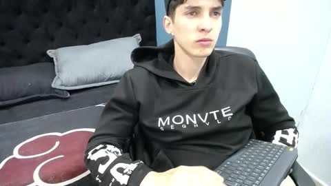 Snapshot of jheampiero chatting on October 29, 2025, 1:57 pm Jheampiero online show from October 29, 2025, 1:57 pm