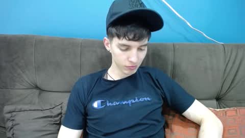 Snapshot of jheampiero chatting on November 22, 2025, 1:43 pm Jheampiero online show from November 22, 2025, 1:43 pm