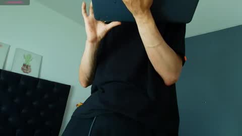 Jheampiero online show from March 17, 2026, 9:18 pm