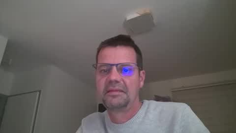 jhmec44000 online show from April 6, 2026, 9:27 pm