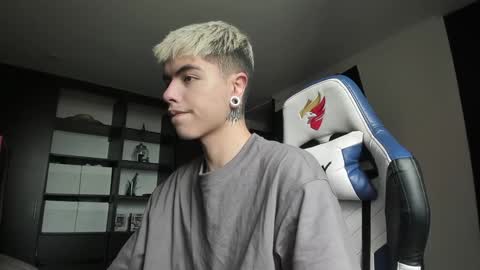 Snapshot of jhn_morghan chatting on December 3, 2024, 4:06 pm Morghan online show from December 3, 2024, 4:06 pm