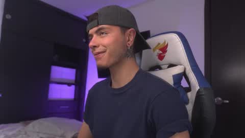 Snapshot of jhn_morghan chatting on February 10, 2026, 9:19 pm Morghan online show from February 10, 2026, 9:19 pm