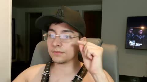 Snapshot of jhoan_saenz chatting on September 15, 2025, 4:12 am Jhoan Saenz online show from September 15, 2025, 4:12 am