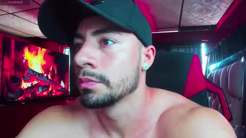 Jhojan Strong  online show from February 24, 2025, 7:41 pm