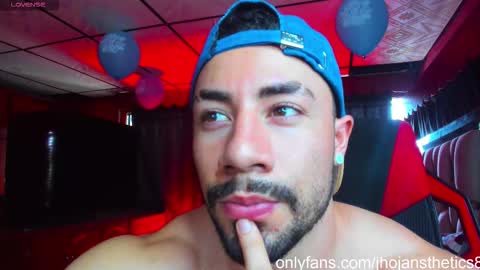 Jhojan Strong  online show from October 5, 2025, 5:11 pm