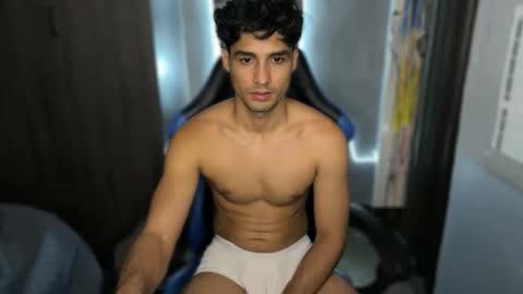 jhon online show from March 8, 2026, 7:01 am