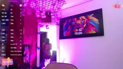 jhon_lot12 online show from April 28, 2026, 9:58 am