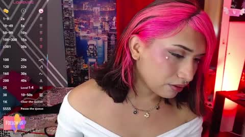jhon_lot12 online show from May 8, 2026, 9:42 pm