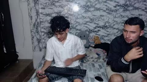 jhonay__cute online show from March 26, 2026, 10:15 pm