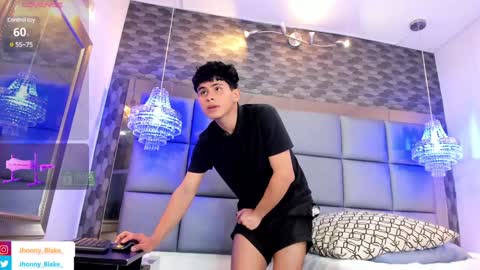 JHONNATHAN online show from December 10, 2024, 12:06 am