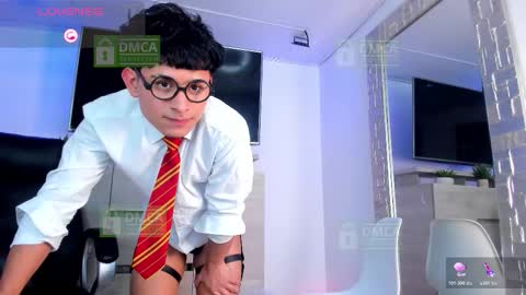 JHONNATHAN online show from January 15, 2026, 9:07 pm