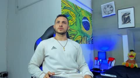 jhonny online show from November 7, 2025, 11:49 pm