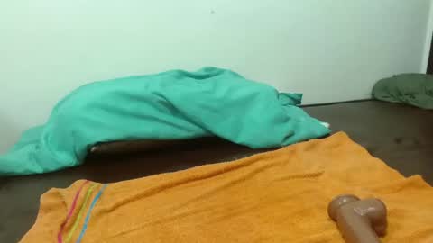 jhonny_k online show from April 1, 2026, 8:06 pm