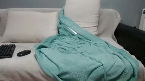 Snapshot of jhonnyboyx chatting on January 4, 2025, 5:05 am jhonnyboyx online show from January 4, 2025, 5:05 am