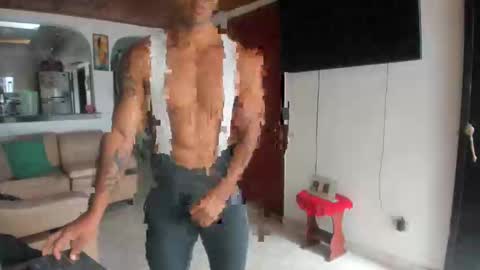 Snapshot of jhonnyxxfitnexx chatting on November 15, 2025, 7:21 pm jh online show from November 15, 2025, 7:21 pm