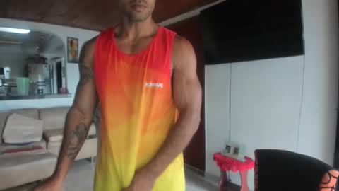 Snapshot of jhonnyxxfitnexx chatting on November 24, 2025, 7:57 pm jh online show from November 24, 2025, 7:57 pm