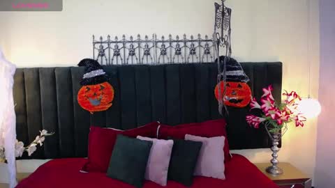 jhos online show from November 1, 2025, 1:35 pm