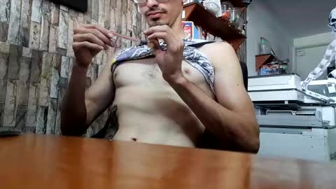 Jhosuamoore  online show from October 25, 2025, 5:08 pm