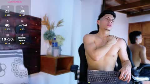 jhosuavega online show from February 26, 2026, 2:43 am