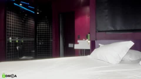 jhulysex online show from December 14, 2024, 11:56 pm