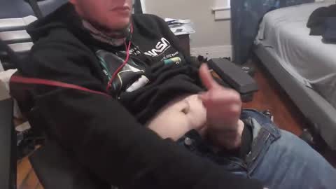 jay online show from December 6, 2024, 12:38 pm