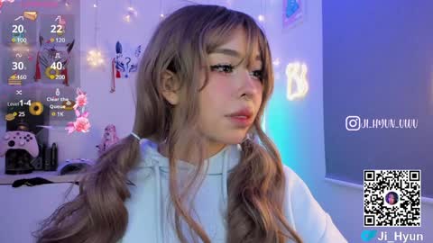 Snapshot of ji_hyun chatting on December 5, 2024, 4:31 am Ji online show from December 5, 2024, 4:31 am