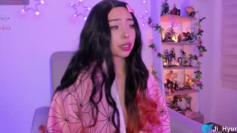 Snapshot of ji_hyun chatting on November 26, 2025, 12:33 am Ji online show from November 26, 2025, 12:33 am