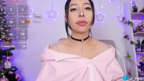 Snapshot of ji_hyun chatting on December 15, 2025, 1:21 am Ji online show from December 15, 2025, 1:21 am