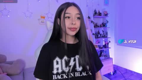 Snapshot of ji_hyun chatting on February 23, 2026, 2:20 am Ji online show from February 23, 2026, 2:20 am