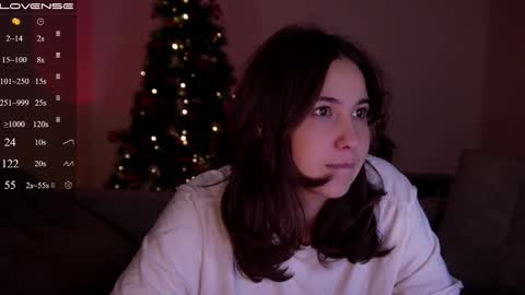 jia_lisaa online show from December 17, 2025, 6:58 pm