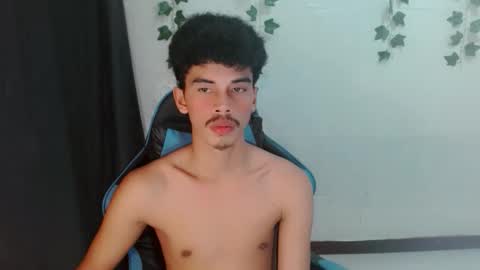 Snapshot of jim_cumxx chatting on September 12, 2025, 10:15 am JIMBOY online show from September 12, 2025, 10:15 am