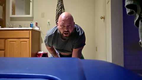 Snapshot of jiminowell chatting on December 19, 2025, 12:01 pm jiminowell online show from December 19, 2025, 12:01 pm