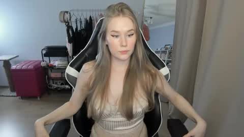 Snapshot of jimmy_and_amy chatting on October 7, 2025, 2:14 pm Amy next stream on Wednesday Thursday Friday Saturday and Sunday at 16 pm GMT3 online show from October 7, 2025, 2:14 pm