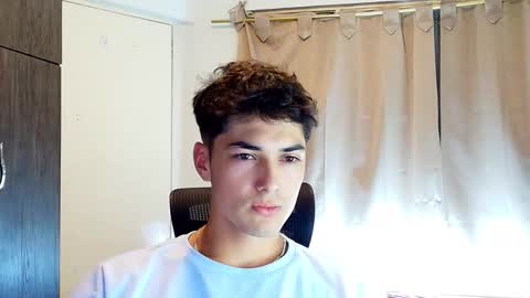 Snapshot of jimmy_classic chatting on January 13, 2026, 8:58 pm jimmy_classic online show from January 13, 2026, 8:58 pm