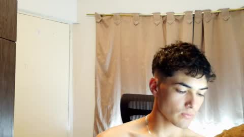 Snapshot of jimmy_classic chatting on February 16, 2026, 7:54 pm jimmy_classic online show from February 16, 2026, 7:54 pm