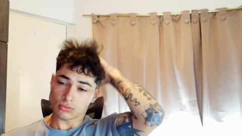 Snapshot of jimmy_classic chatting on February 20, 2026, 12:05 pm jimmy_classic online show from February 20, 2026, 12:05 pm