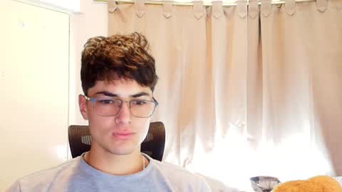 Snapshot of jimmy_classic chatting on February 25, 2026, 12:59 pm jimmy_classic online show from February 25, 2026, 12:59 pm