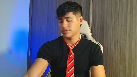 Snapshot of jimmy_leeh_ chatting on November 6, 2025, 3:51 am Jimmy Leeh online show from November 6, 2025, 3:51 am