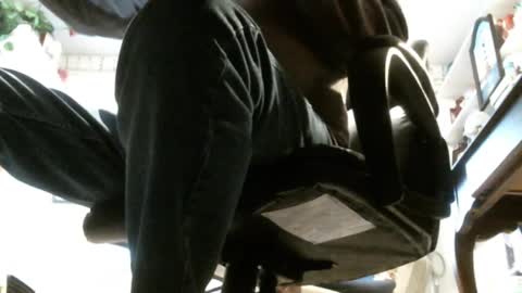 jimwellhung online show from February 19, 2025, 3:16 pm