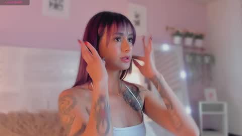 Jinx  online show from October 3, 2025, 2:14 pm