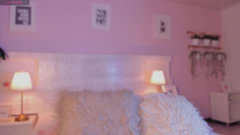 Jinx  online show from December 4, 2025, 2:48 pm