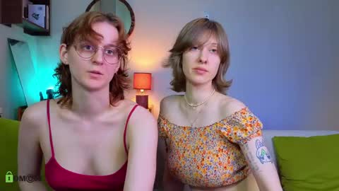 Hey Guys We are Julia ginger  Tina brunette online show from April 16, 2026, 12:44 am