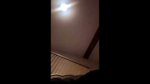 jizzle192 online show from February 2, 2026, 6:12 am