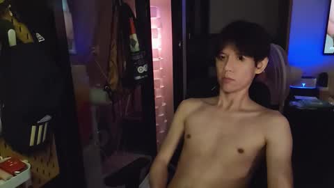 jj_jayjayq online show from February 3, 2026, 9:47 am