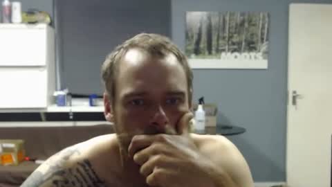 JamesJan van Rebel online show from December 5, 2025, 1:25 am